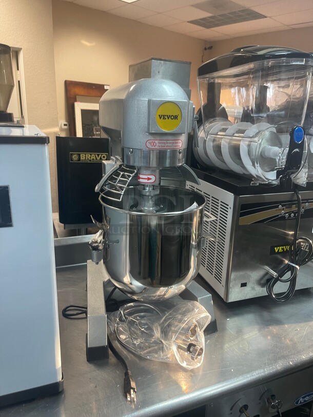 Brand New! Commercial 15 Qt Dough Counter Top Mixer With Three Attachments NSF 115 Volt Tested and Working - Image 2 of 8