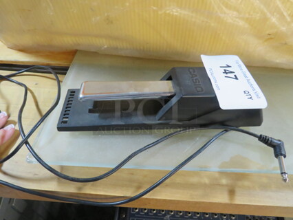 One Casio SP-20 Keyboard Pedal