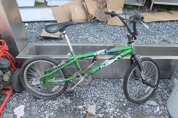 Next T22 Green and Black Bicycle. - Image 1 of 7
