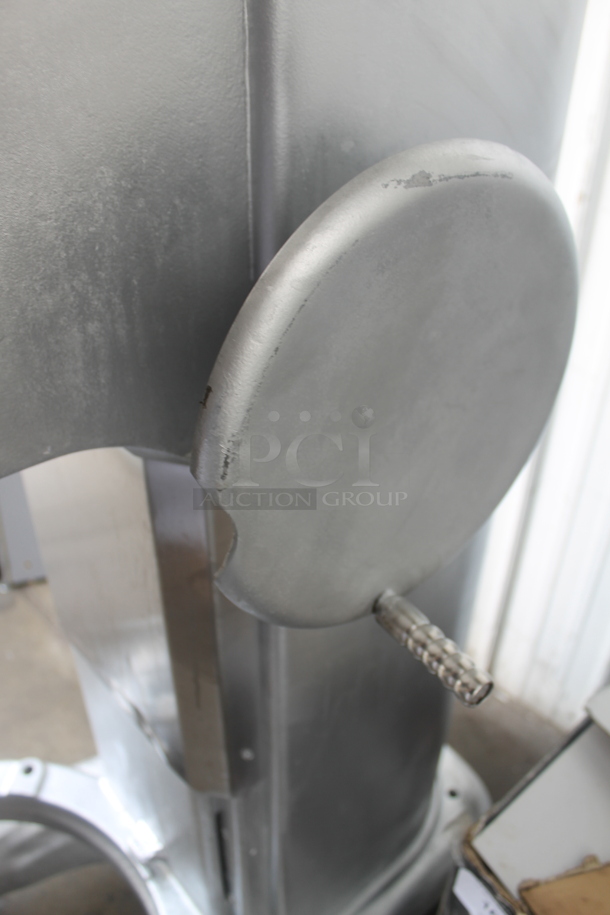 Hobart H-600 Metal Commercial Floor Style 60 Quart Planetary Dough Mixer. 208 Volts, 3 Phase.  - Image 6 of 7