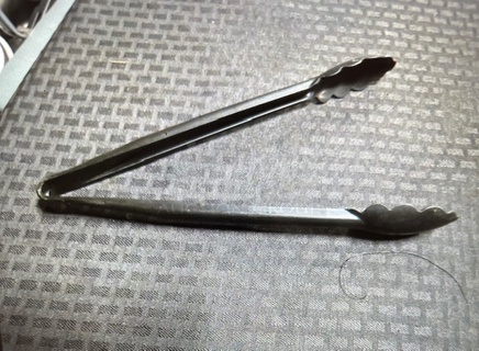 Black Poly Tong. 8XBID