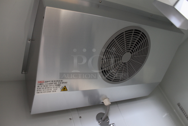 BRAND NEW SCRATCH AND DENT! 2022 Avantco 178A49RHC Stainless Steel Commercial 2 Door Reach In Cooler w/ Poly Coated Racks on Commercial Casters. 115 Volts, 1 Phase. Tested and Working! - Image 7 of 8