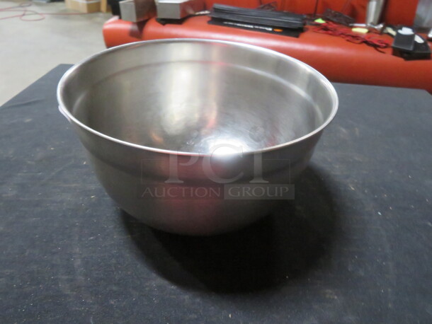 One 8 Inch Stainless Steel Mixing Bowl. - Image 1 of 1