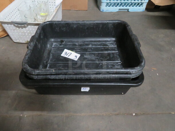 Assorted Bussing Tub. 3XBID - Image 1 of 1