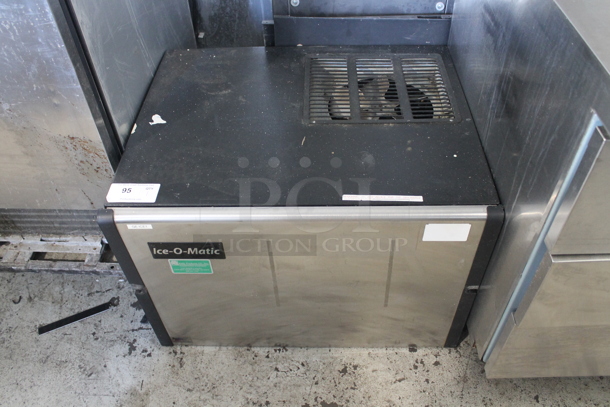Ice O Matic ICE0500HT4 Stainless Steel Commercial Ice Head. 115 Volts, 1 Phase.  - Image 1 of 4