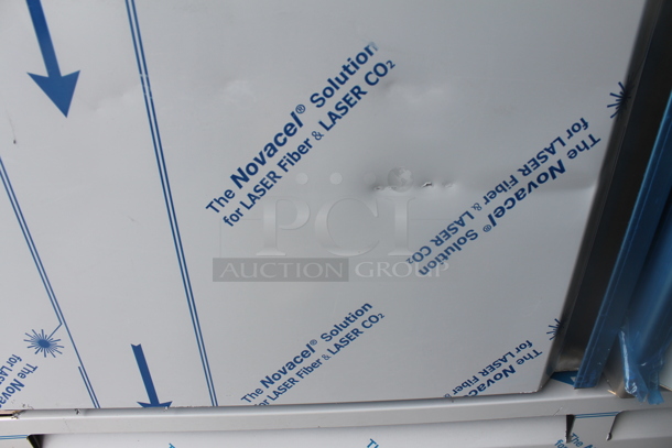 BRAND NEW SCRATCH AND DENT! 2023 Avantco 447AP49F Stainless Steel Commercial 2 Door Reach In Freezer. 115 Volts, 1 Phase. Tested and Working! - Image 7 of 10