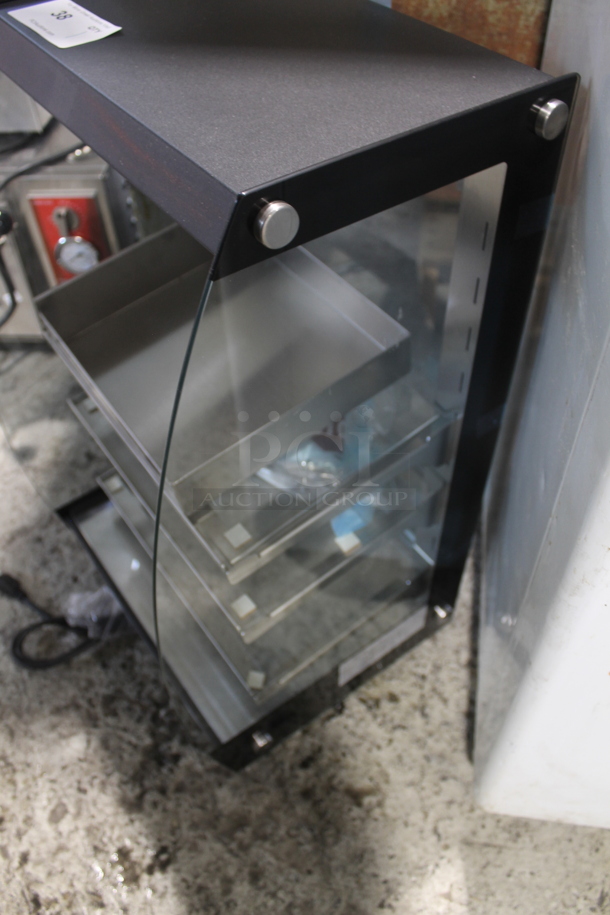 BRAND NEW SCRATCH AND DENT! KoolMore DC-3CB Metal Commercial Countertop Dry Display Case Merchandiser. 110-120 Volts, 1 Phase. - Image 3 of 9