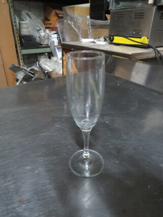 Champagne Flute. 14XBID