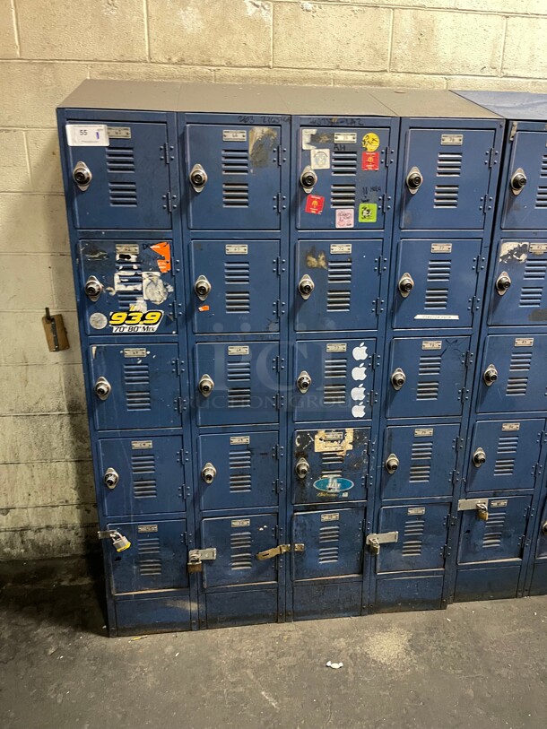 Commercial Employee Lockers Three-Wide Double-Tier School Lockers w/ Slope Top & Locks