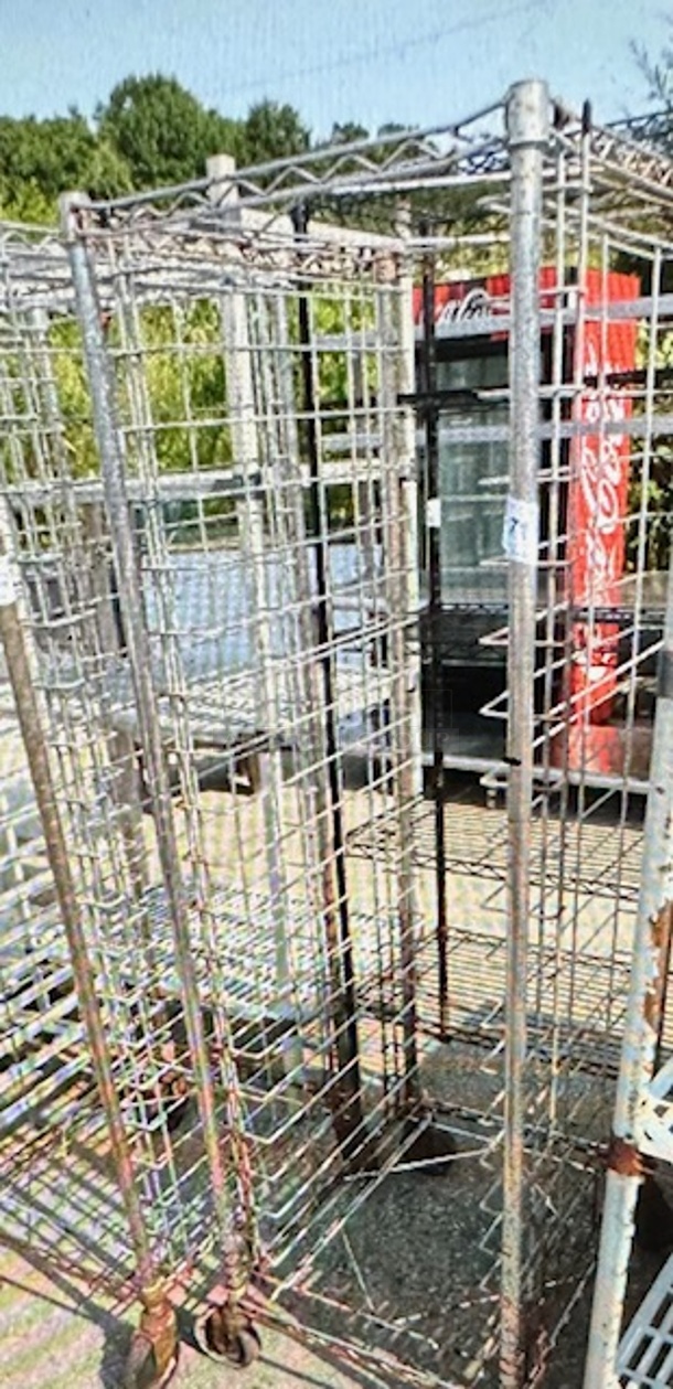 One Metro Speed Rack On Casters. 22X26X68 - Image 1 of 1