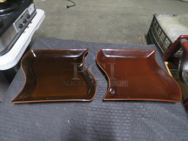 Decorative Serving Platters. 2XBID - Image 1 of 2