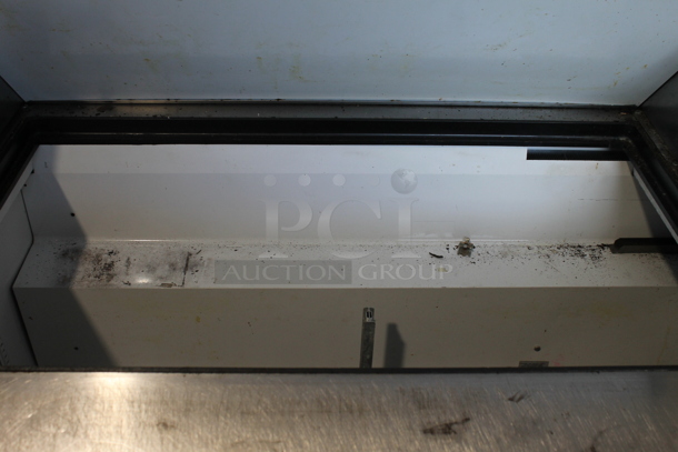 2012 True TSSU-72-30M-B-ST Stainless Steel Commercial Sandwich Salad Prep Table Bain Marie Mega Top on Commercial Casters. 115 Volts, 1 Phase. Tested and Powers On But Does Not Get Cold - Image 2 of 7