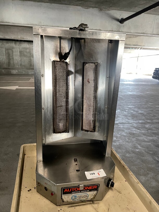 Working! Autodoner 3PG OPTIMAL AUTOMATICS AUTODONER GYRO VERTICAL BROILER - NATURAL GAS NSF Tested and Working! - Image 1 of 9