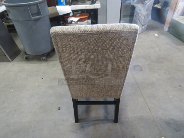 Wooden Chair With High Back Tweed Cushioned Seat And Back. 2XBID - Image 4 of 4