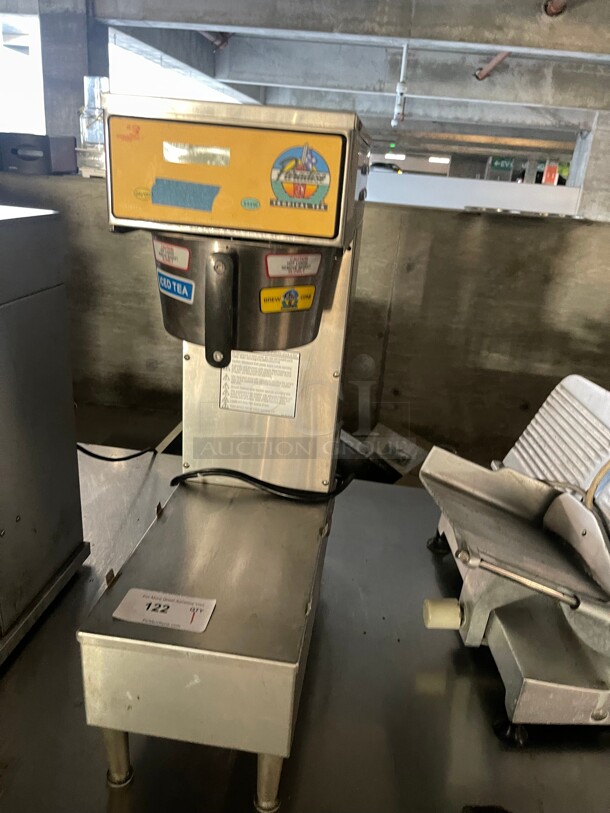 Nice! Curtis Commercial Coffee Brewer 1700 Watts 115 Volt NSF Tested and Working!  - Image 3 of 5