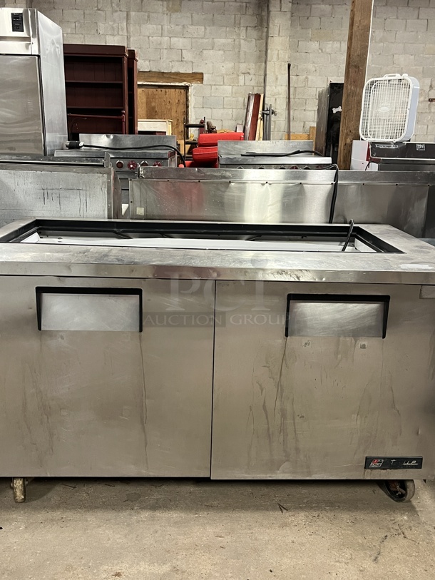 True 2 Dr. Refrigerated Prep Table, 115V, 1 Phase, Tested & Working! - Image 1 of 4