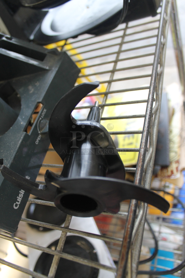Cuisinart Food Processor Grating Blade, S Blade and Cover in Case. - Image 3 of 7