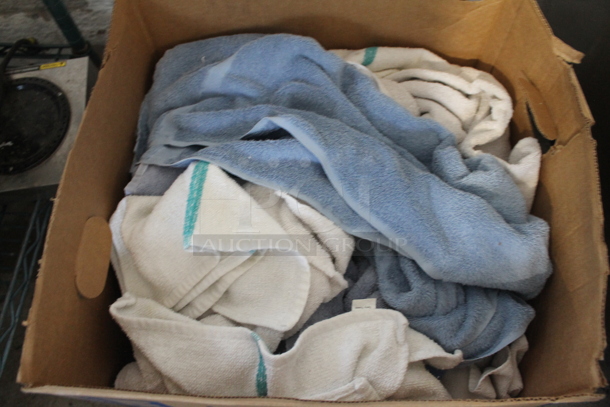 ALL ONE MONEY! Box of Various Towels! - Image 2 of 5