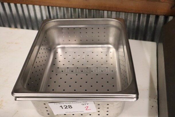 Perforated Stainless Steel Drop Pan
Qty 2
12.5x10.5x4
Your Bid x 2 - Item #1111588