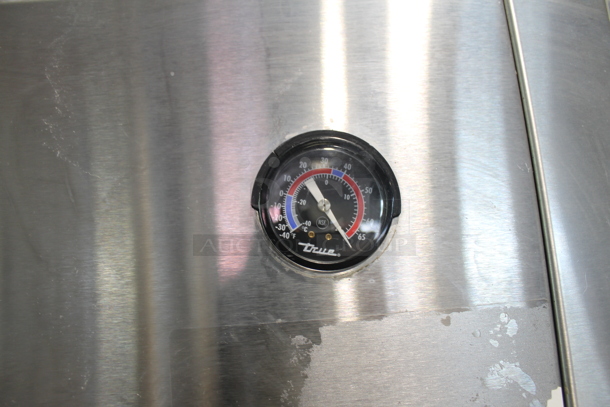 2015 True TG2R-2S ENERGY STAR Stainless Steel Commercial Two Door Reach In Cooler w/ Poly Coated Racks on Commercial Casters. 115 Volts, 1 Phase. Tested and Working! - Image 4 of 9