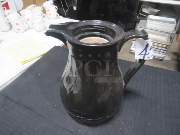 One Insulated Hot/Cold Swirl Carafe. No Lid. - Image 1 of 1