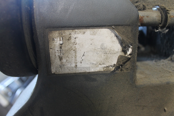 Nilfisk Advance Advolution 20XP Commercial Floor Buffer Burnisher. 208 Volts, 1 Phase. Tested and Working! - Image 5 of 5