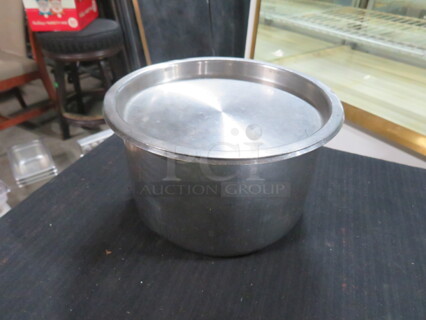 6.5X4 Stainless Steel Crock With Lid. 3XBID