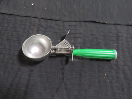 Green Handle Disher. 3XBID