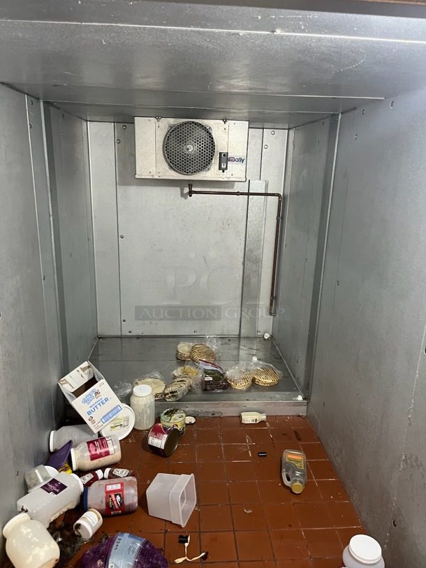 6'x12' Walk In Box w/ Copeland Compressor and Bally BLP107MAS1BTC6N 115 Volt, 1 Phase Evaporator Fan. Information Provided By The Consignor But Not Verified By PCI Auctions. Picture of the Unit Before Removal Is Included In the Listing. - Image 6 of 6