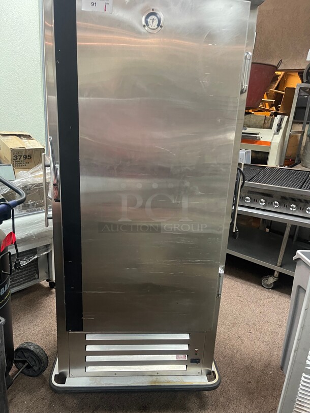 Clean! FWE Commercial One Door Mobile Refrigerator Cooler On Casters NSF 115 Volt Tested and Working! 30x33x74