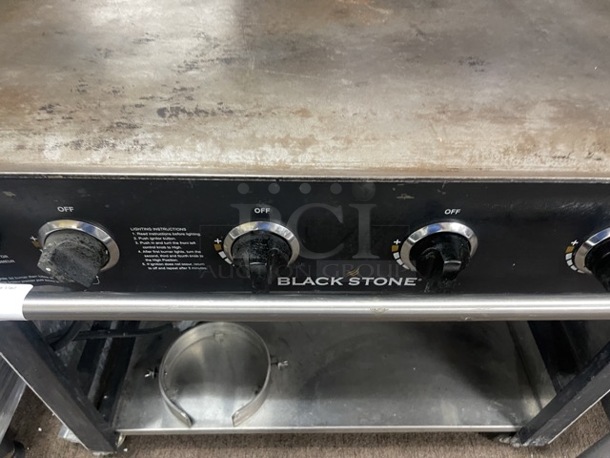 Blackstone Commercial Flat Grill Propane Griddle Tested and Working! - Image 2 of 7
