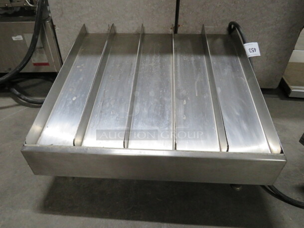One Stainless Steel Heated Sandwich Holder. #SR-25. 115 Volt. 25X25X13