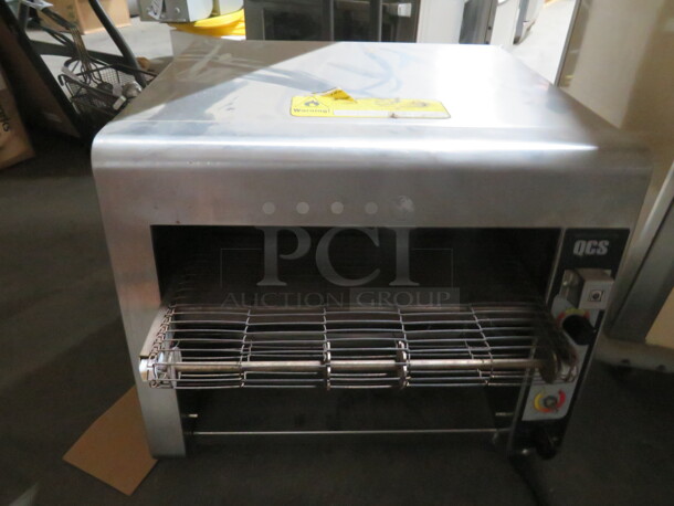 One Holman QCS Conveyor Toaster. 208 Volt. #QCS-3-95ARB. 19X21X16