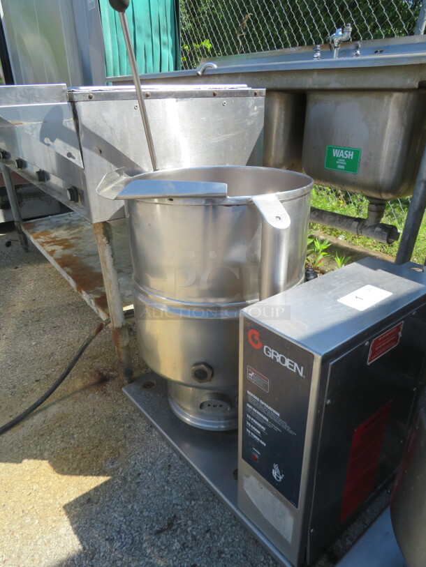 One Groen Table Top 10 Gallon Steam Kettle. Model# TDB40C. 208 Volt. 1 Phase. 28X22X29. Working When Removed! $19,290.00 - Image 2 of 2