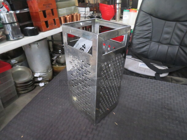 One Grater - Image 1 of 1