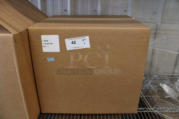 BRAND NEW IN BOX! Clear Poly Countertop 3 Compartment Bin w/ Lid. 15x15x15 - Image 6 of 6