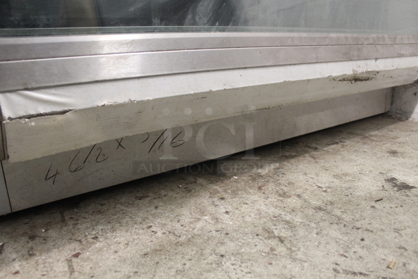 CustomCool BGC57R Metal Commercial Floor Style Deli Display Case Merchandiser 115 Volts, 1 Phase. Tested and Powers On But Does Not Get Cold - Image 5 of 11