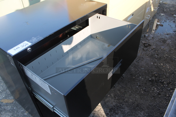 Black Metal 2 Drawer Filing Cabinet. - Image 4 of 5