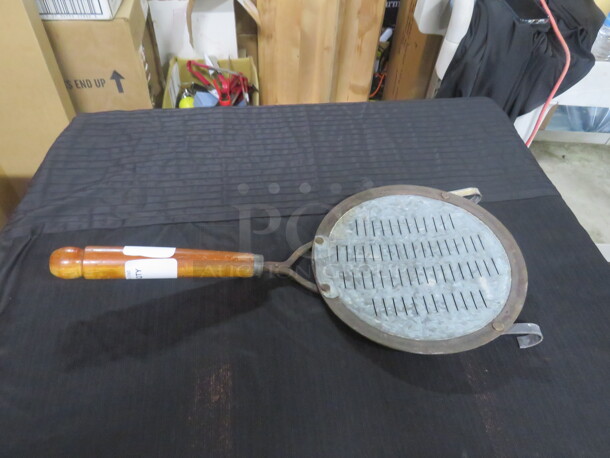 One Skimmer. - Image 1 of 1