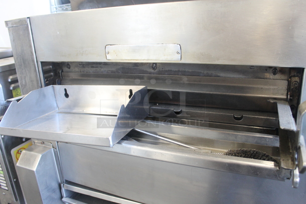 Duke Stainless Steel Commercial Natural Gas Powered Charbroiled Burger Grill on Commercial Casters. - Image 8 of 9