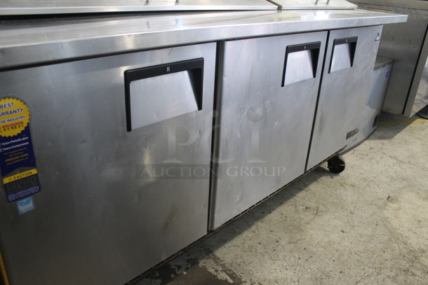 Everest EPBR3 Stainless Steel Commercial Sandwich Salad Prep Table Bain Marie Mega Top on Commercial Casters. 115 Volts, 1 Phase. Tested and Powers On But Does Not Get Cold - Image 8 of 12