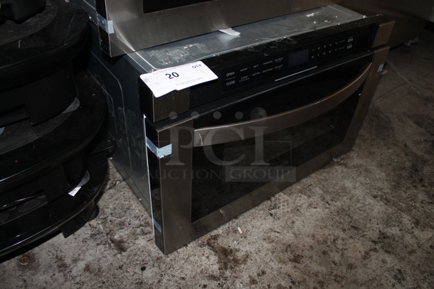 BRAND NEW SCRATCH AND DENT! 2023 KoolMore KM-MD-1SS Stainless Steel Commercial Microwave Oven Drawer. 120 Volts, 1 Phase. - Image 3 of 6