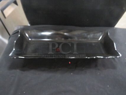 One 17X7 GET ML-87 Black Poly Tray. 
