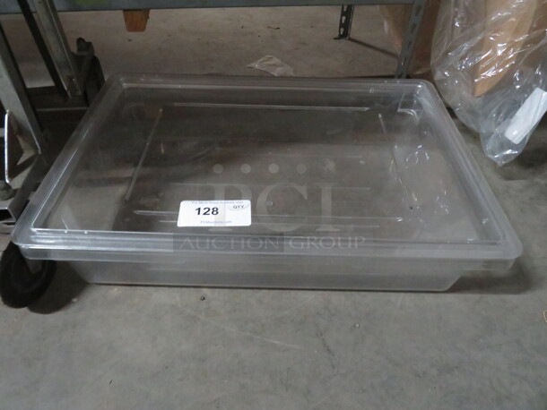 One 8.75 Gallon  Food Storage Container With Lid.