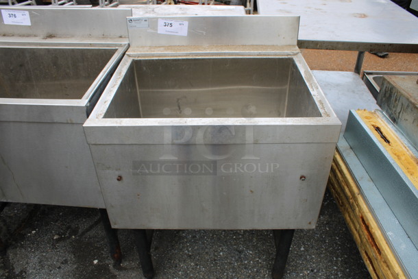 SupremeMetal Stainless Steel Commercial Ice Bin. 23x20.5x33.5