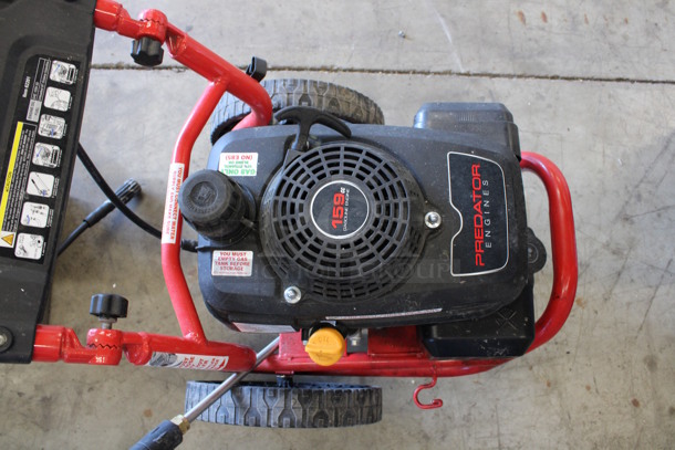 Predator 2500 PSI 2.4 GPM 4 HP Gas Powered Pressure Washer. 20x36x38 - Image 2 of 4