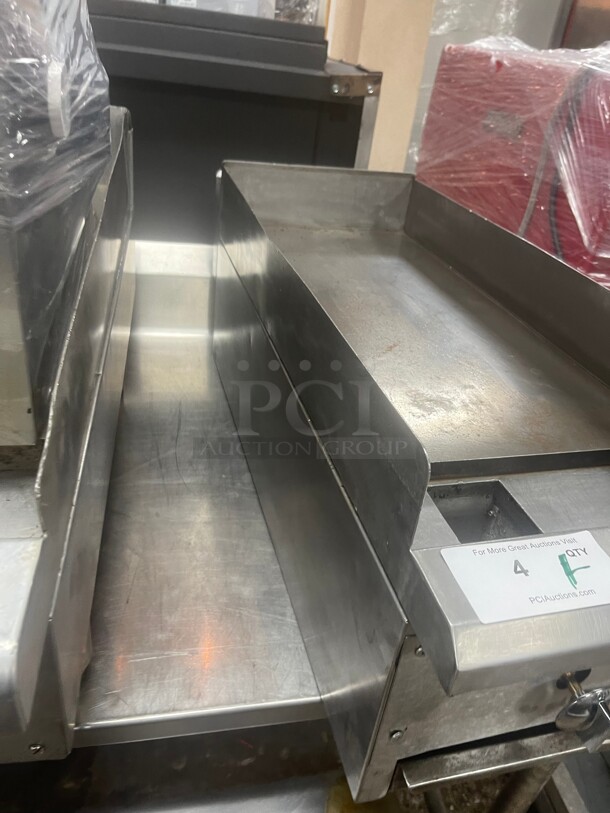 Fully Refurbished! Royal Range RMG-12 - Countertop Commercial Griddle, Flat Grill Natural gas, 12 inch Wide  surface, 3/4 inch thick plate NSF - Image 4 of 8