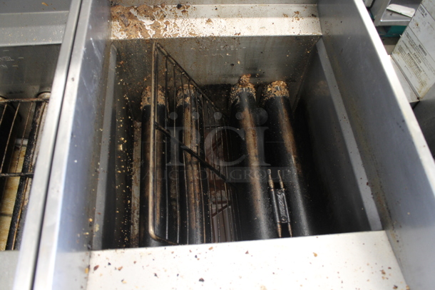 Pitco Frialator SG14 Stainless Steel Commercial Floor Style Natural Gas Powered Deep Fat Fryer on Commercial Casters. 110,000 BTU. - Image 3 of 5