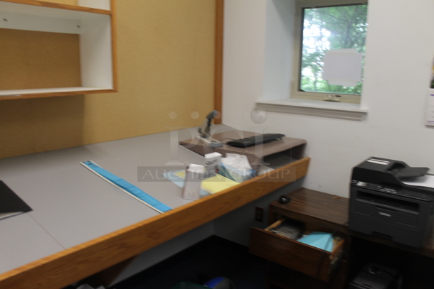 ALL ONE MONEY! ROOM LOT of Various Items Including Desk, Chair, Computer and Printer. BUYER MUST REMOVE. - Image 6 of 12