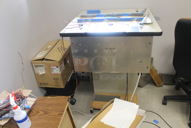 ALL ONE MONEY! ROOM LOT of Various Items Including Desks, Filing Cabinets, Paper Shredder and Chairs. BUYER MUST REMOVE. - Image 3 of 12